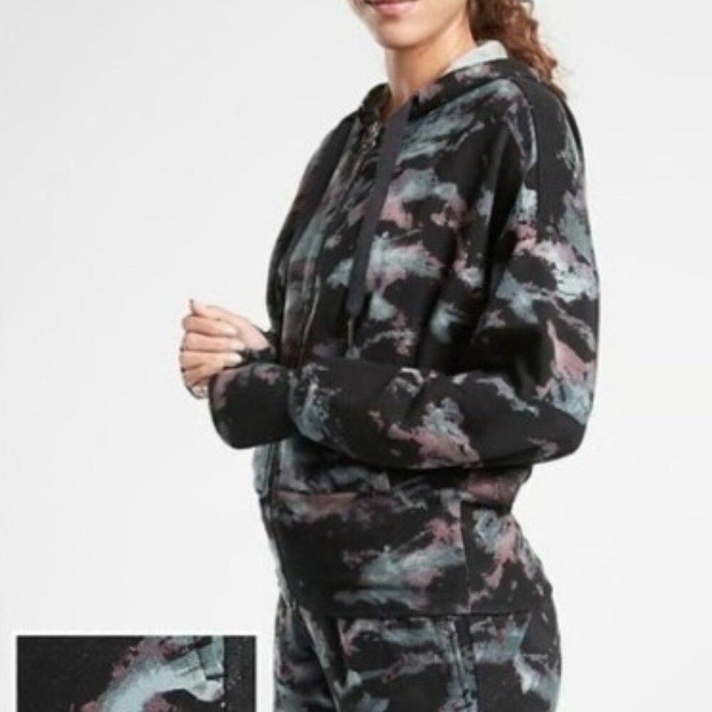 Athleta Balance Sweatshirt Full Zip Printed Marine Black Size Large